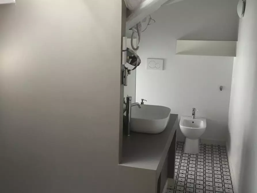 Immagine 5 di Appartamento in affitto  in Via Udine a Trieste