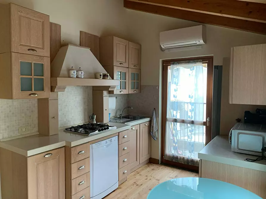 Immagine 2 di Appartamento in affitto  in Via dei Fontanili a Milano