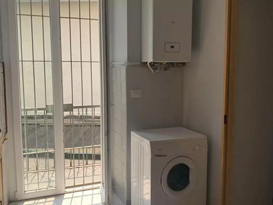 Immagine 7 di Camera in affitto  in Via San Giuseppe Benedetto Cottolengo a Torino