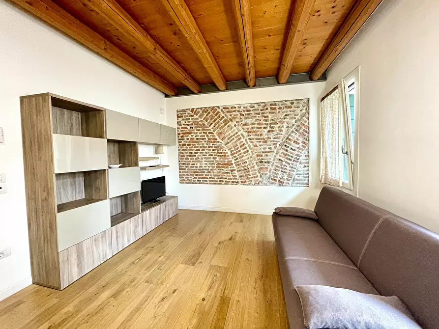 Immagine 1 di Appartamento in affitto  in Via Girolamo Frigimelica a Padova