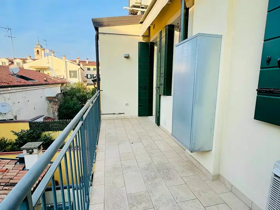 Immagine 5 di Appartamento in affitto  in Via Girolamo Frigimelica a Padova