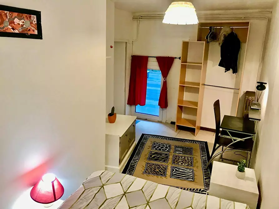 Immagine 2 di Camera in affitto  in Cours Charlemagne a Lyon