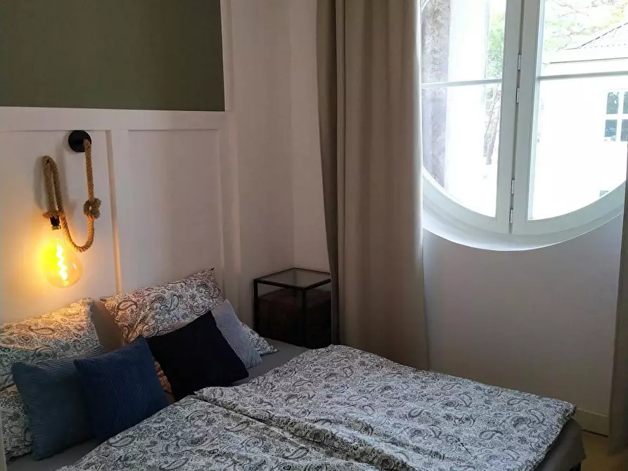 Immagine 8 di Appartamento in affitto  in Clayallee a Berlin