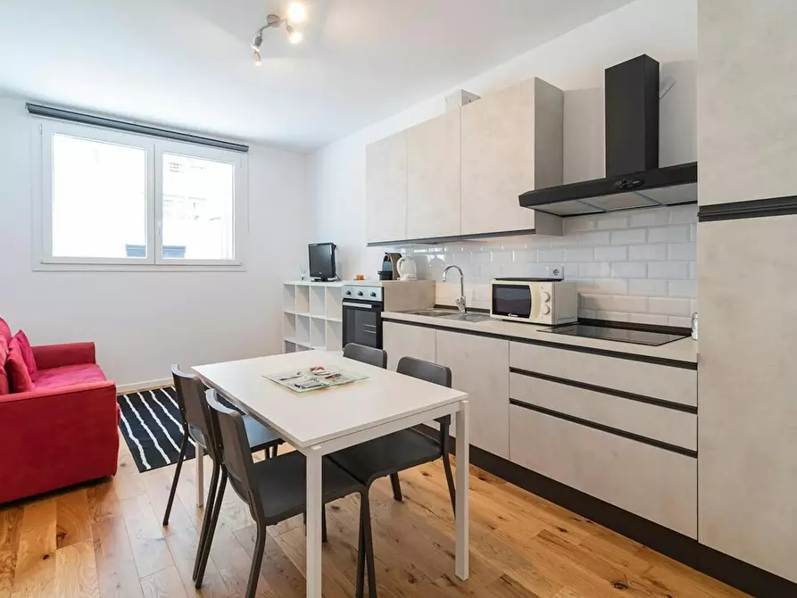 Immagine 6 di Appartamento in affitto  in Via Fra Bartolomeo a Milano