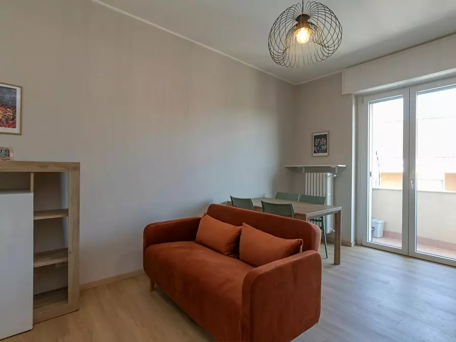 Immagine 5 di Appartamento in affitto  in Viale Coni Zugna a Milano