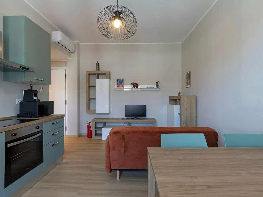 Immagine 4 di Appartamento in affitto  in Viale Coni Zugna a Milano