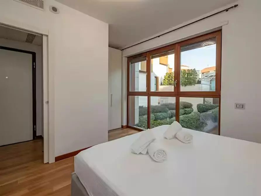 Immagine 8 di Appartamento in affitto  in Via Lodovico Muratori a Milano