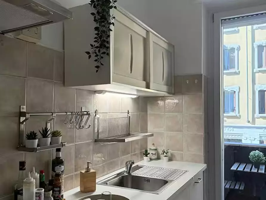 Immagine 6 di Appartamento in affitto  in Via Eugenio Villoresi a Milano