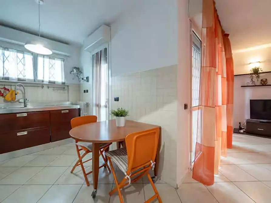 Immagine 1 di Appartamento in affitto  in Via Savona a Milano