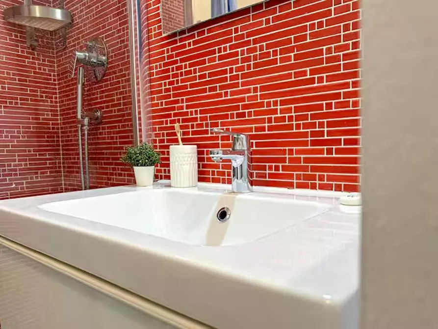 Immagine 9 di Appartamento in affitto  in Viale Toscana a Milano