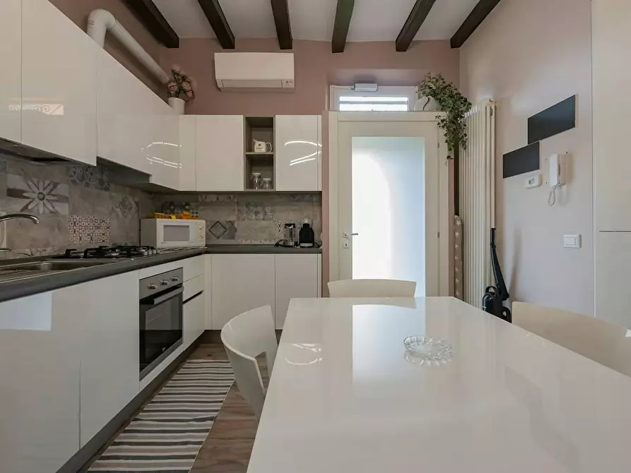 Immagine 3 di Appartamento in affitto  in Via Carlo Imbonati a Milano