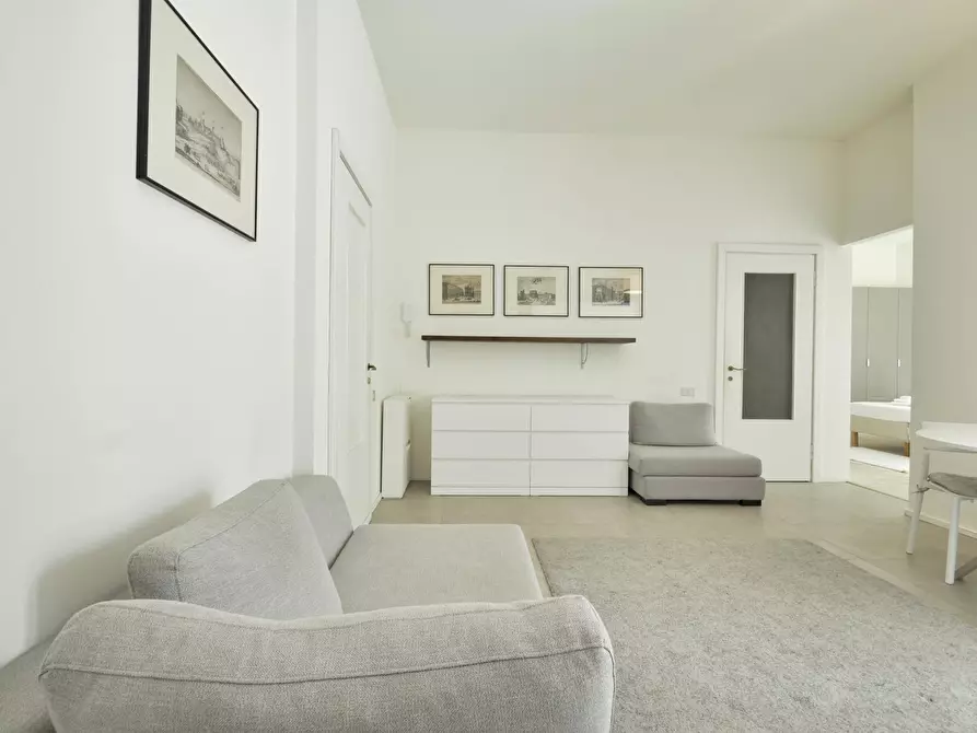 Immagine 4 di Appartamento in affitto  in Via Vincenzo Monti a Milano