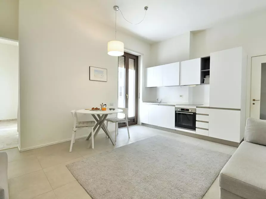 Immagine 1 di Appartamento in affitto  in Via Vincenzo Monti a Milano