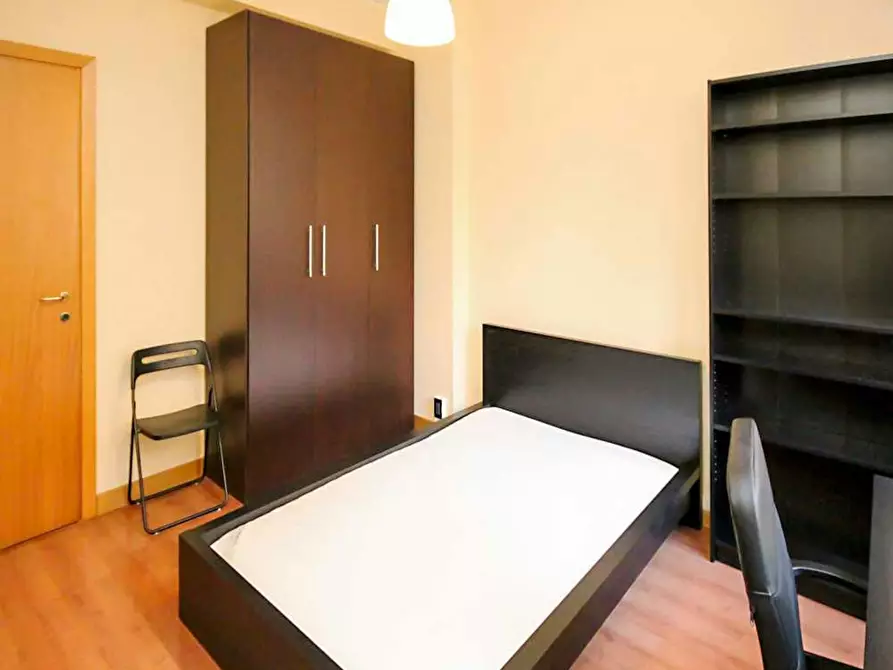 Immagine 1 di Camera in affitto  in Via Giuseppe Bruschetti a Milano