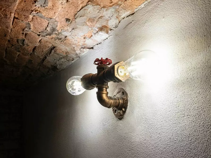 Immagine 7 di Casa indipendente in affitto  in Piazza Santa Maria in Campo a Firenze