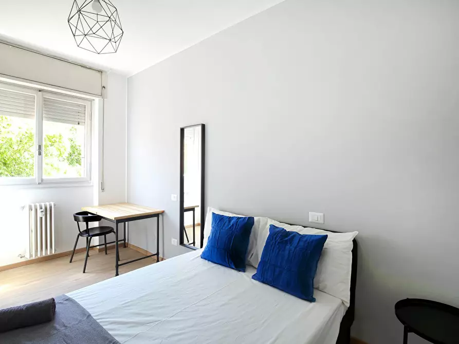 Immagine 4 di Camera in affitto  in Via Carlo Marx a Milano