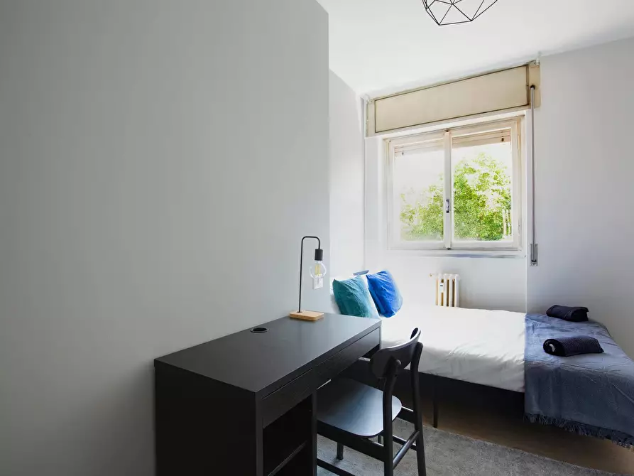 Immagine 5 di Camera in affitto  in Via Carlo Marx a Milano