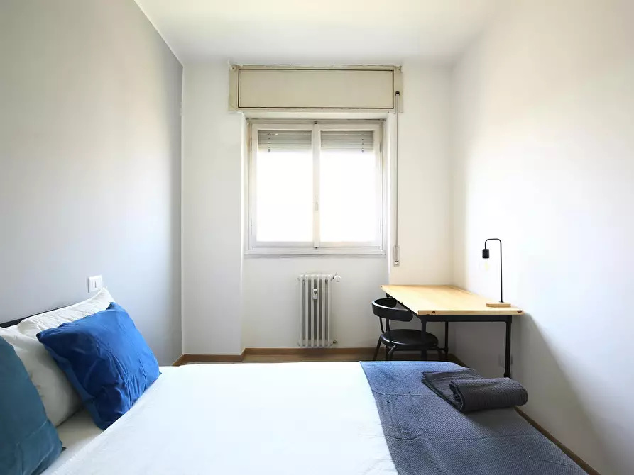 Immagine 6 di Camera in affitto  in Via Carlo Marx a Milano