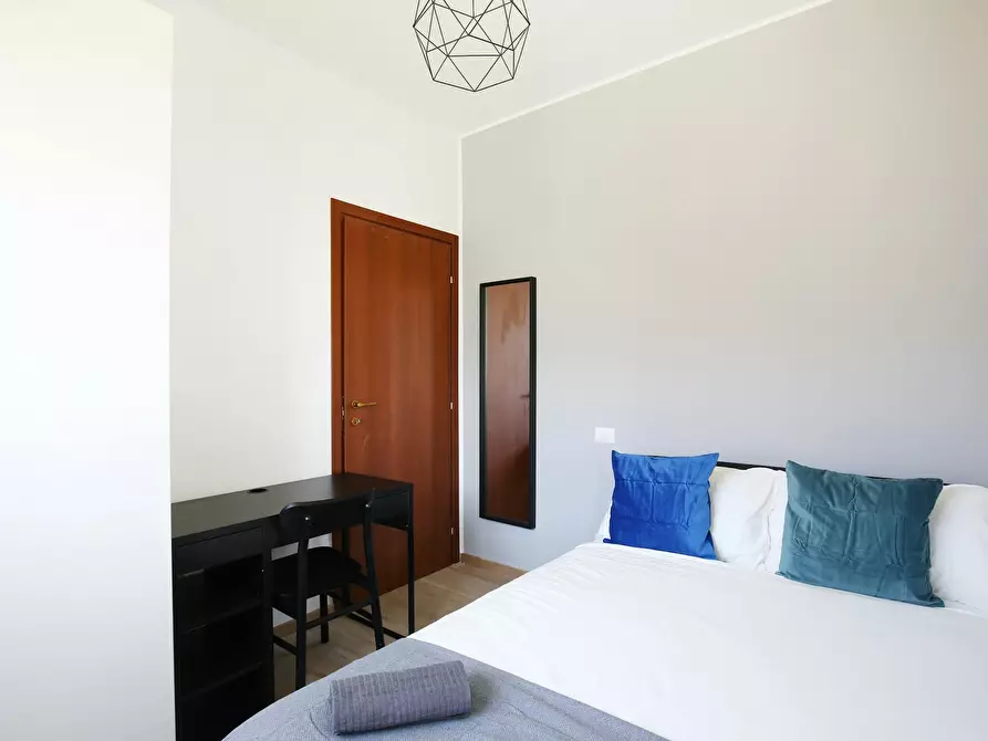 Immagine 4 di Camera in affitto  in Via Carlo Marx a Milano