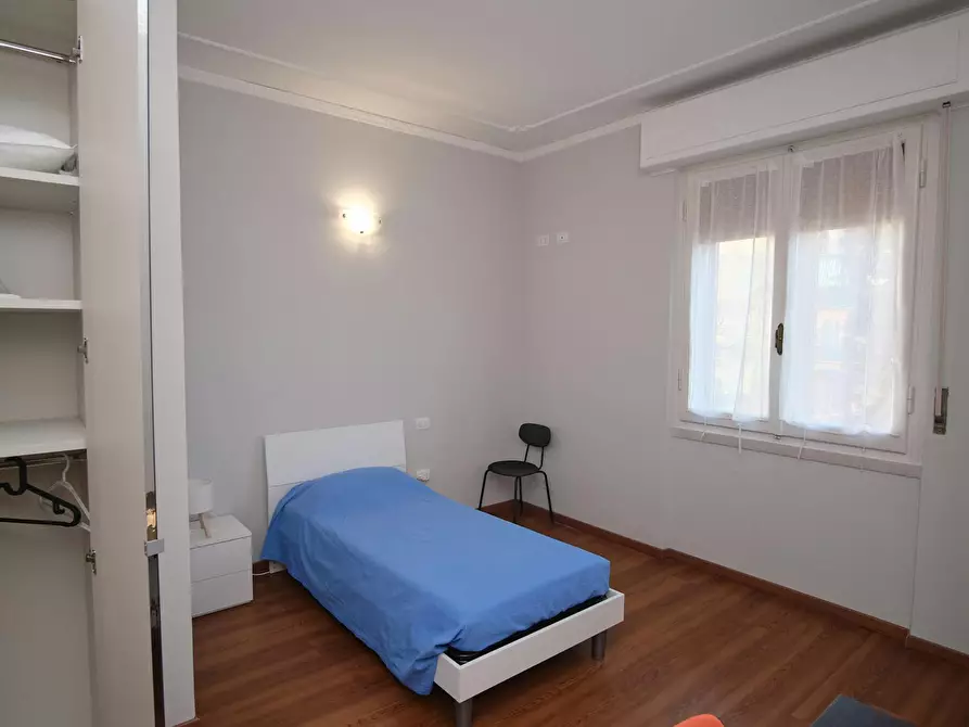 Immagine 4 di Camera in affitto  in Via del Sansovino a Firenze