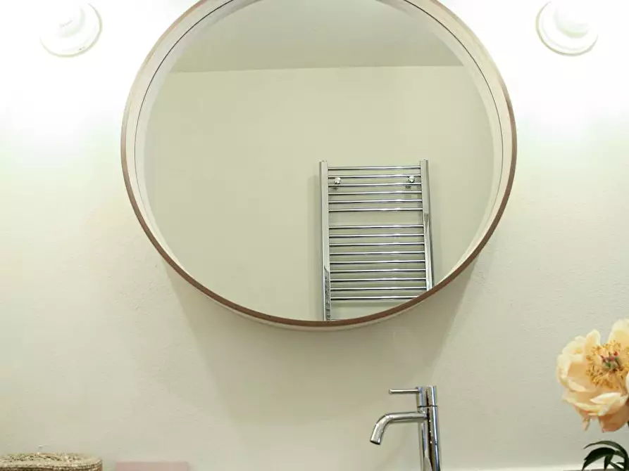 Immagine 5 di Camera in affitto  in Via Riano a Roma