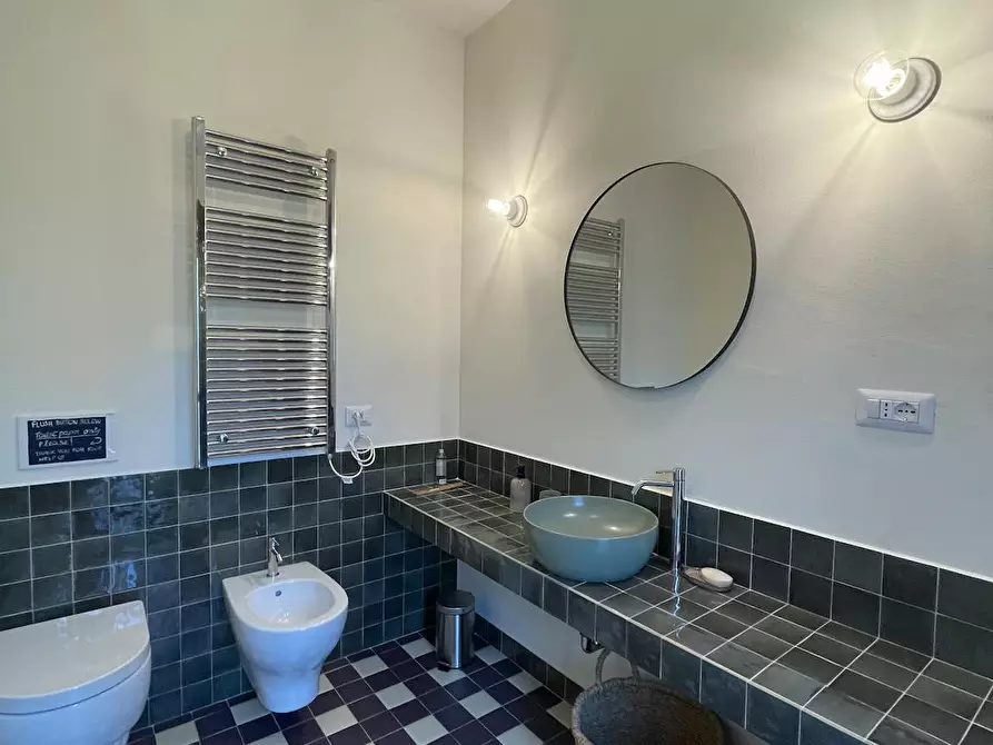 Immagine 7 di Camera in affitto  in Via Riano a Roma