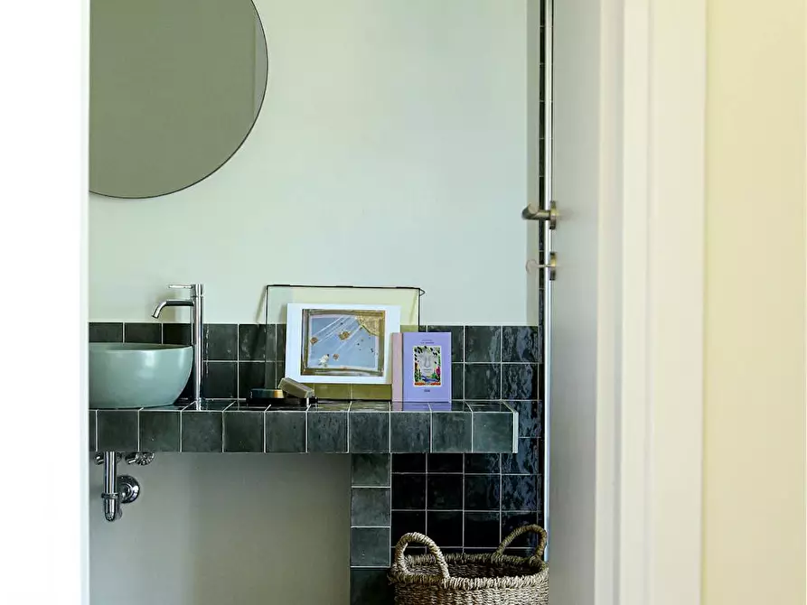 Immagine 10 di Camera in affitto  in Via Riano a Roma