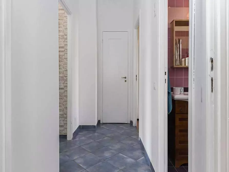 Immagine 8 di Camera in affitto  in Via Filippo Brunelleschi a Corsico