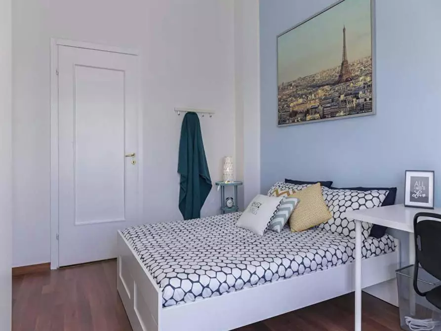 Immagine 3 di Camera in affitto  in Via Filippo Brunelleschi a Corsico