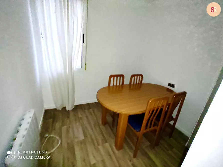 Immagine 3 di Camera in affitto  in Carrer Asensi a Castellon De La Plana/Castello De La Pla