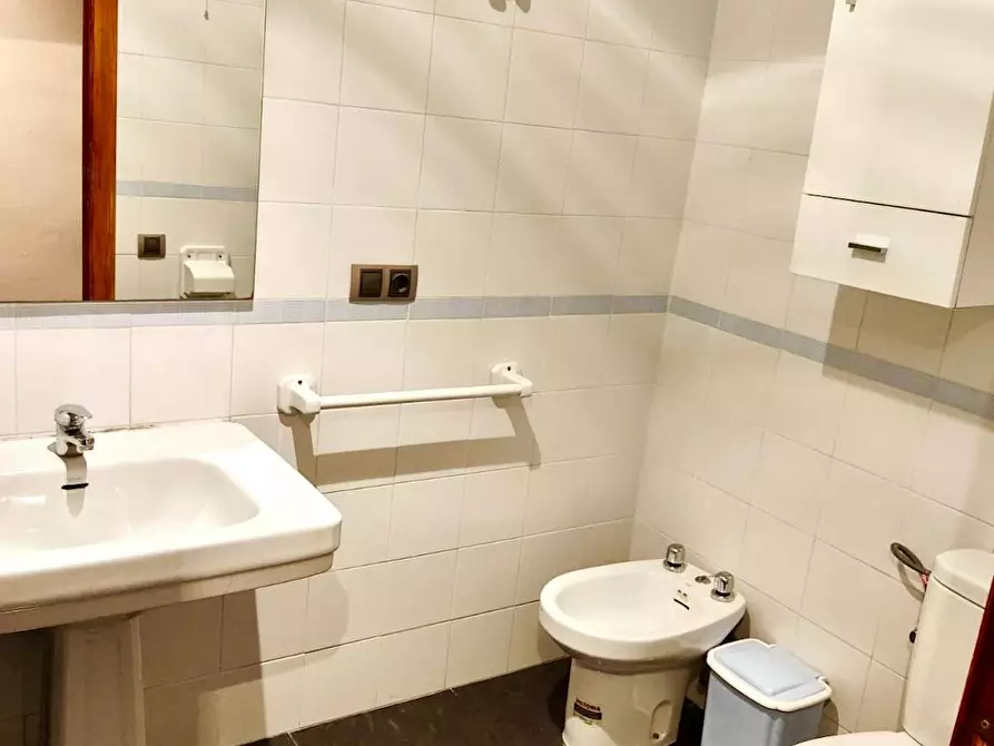 Immagine 5 di Camera in affitto  in Carrer Asensi a Castellon De La Plana/Castello De La Pla