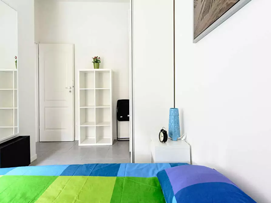 Immagine 3 di Camera in affitto  in Via Oreste Regnoli a Bologna