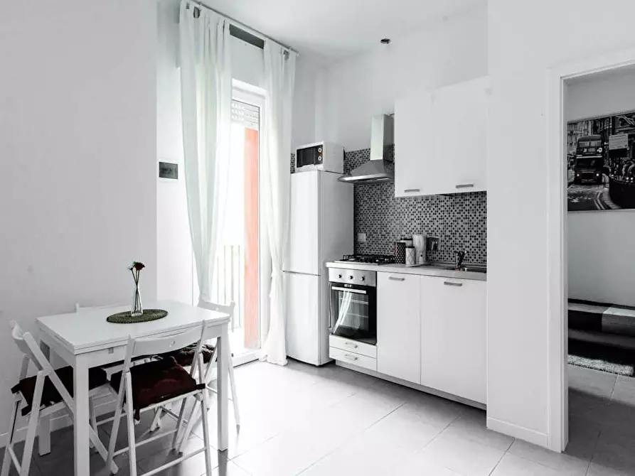 Immagine 6 di Camera in affitto  in Via Oreste Regnoli a Bologna