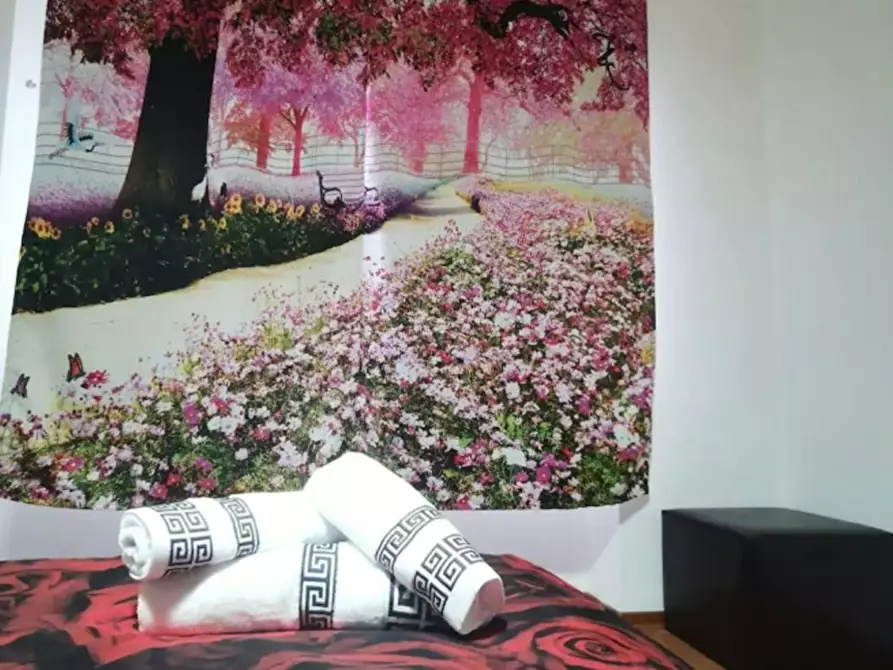 Immagine 5 di Appartamento in affitto  in Via della Moletta a Roma