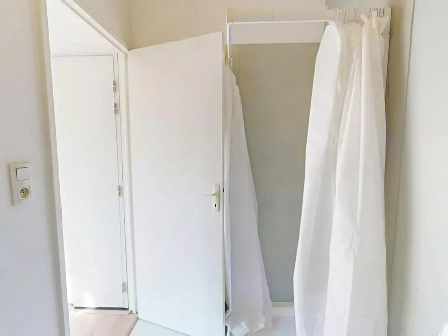 Immagine 8 di Appartamento in affitto  in Rue de la Tourgarnier a Angoulême