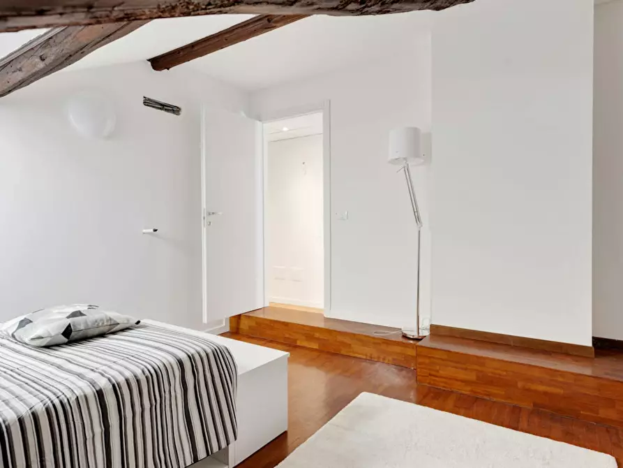 Immagine 5 di Camera in affitto  in Via Privata Minturno a Milano