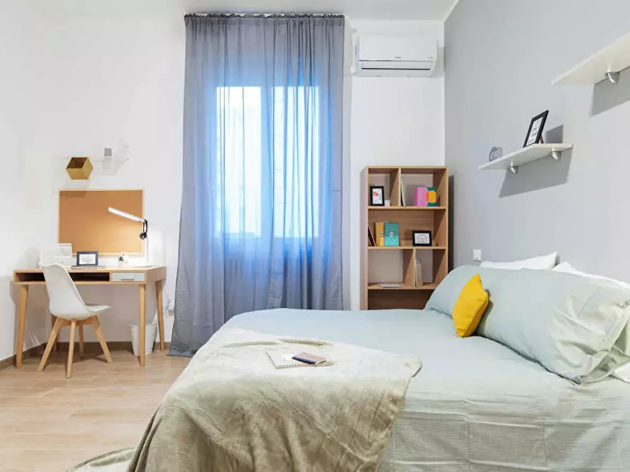 Immagine 1 di Camera in affitto  in Via Cesare Boldrini a Bologna