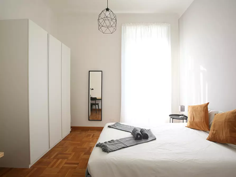 Immagine 1 di Camera in affitto  in Via Gustavo Modena a Milano