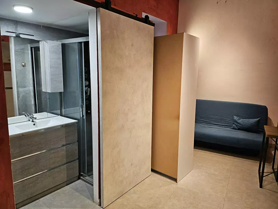 Immagine 10 di Appartamento in affitto  in Corso Svizzera a Torino