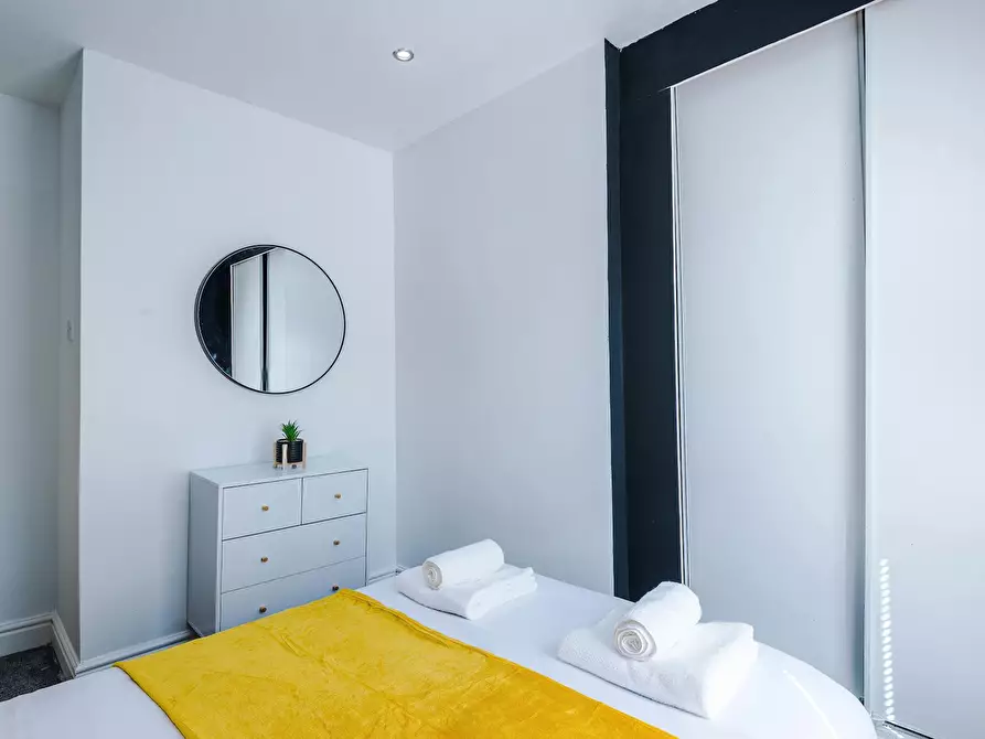 Immagine 4 di Casa indipendente in affitto  in Ewart Street a Queensbury