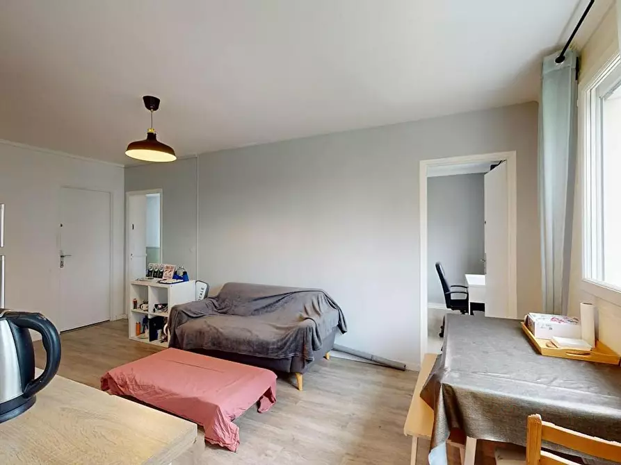 Immagine 2 di Camera in affitto  in Rue Brisout de Barneville a Rouen