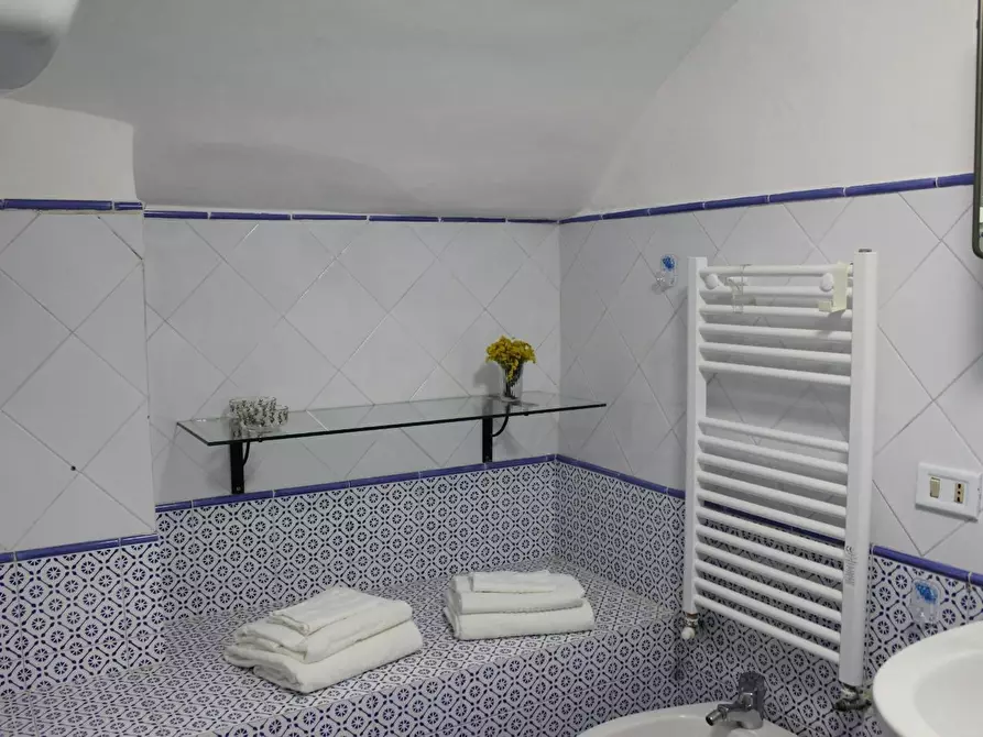 Immagine 4 di Appartamento in affitto  in Piazza Vanvitelli a Napoli