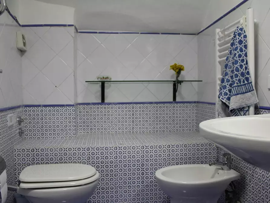 Immagine 2 di Appartamento in affitto  in Piazza Vanvitelli a Napoli