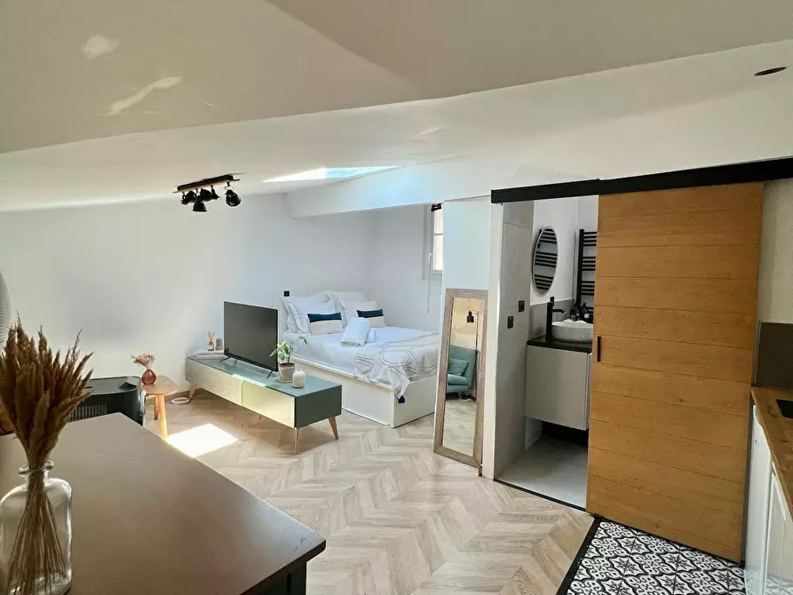 Immagine 1 di Appartamento in affitto  in Rue Gensan a Bordeaux
