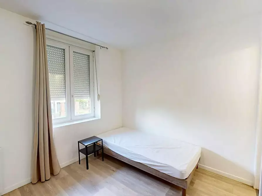 Immagine 3 di Camera in affitto  in Rue du Halot a Tourcoing