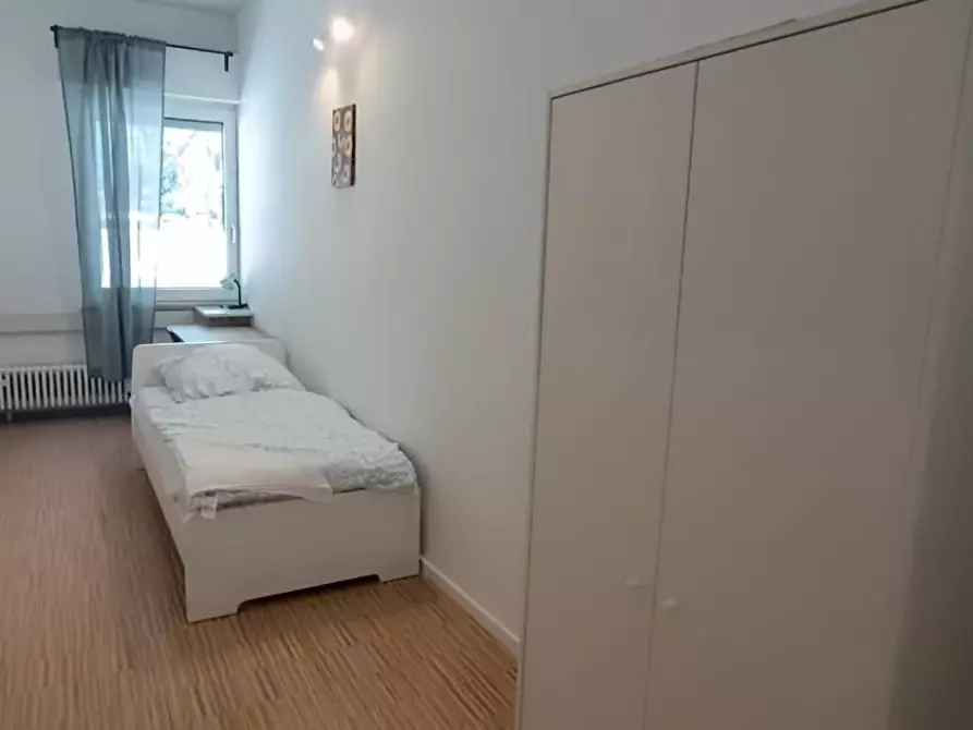 Immagine 1 di Camera in affitto  in Ernst-Mehlich-Straße a Dortmund