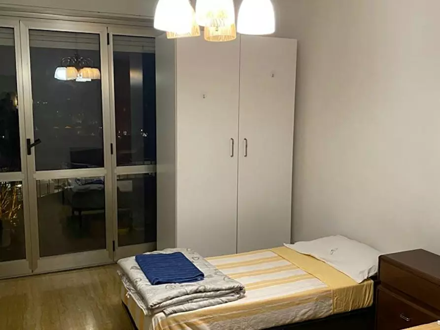 Immagine 5 di Camera in affitto  in Alzaia Naviglio Pavese a Milano