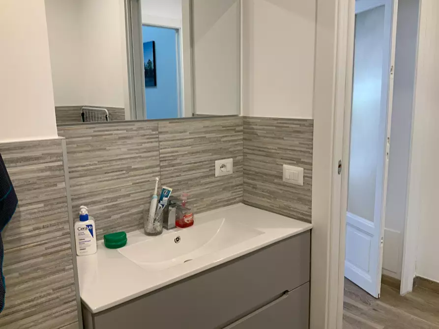 Immagine 8 di Appartamento in affitto  in Viale Umbria a Milano