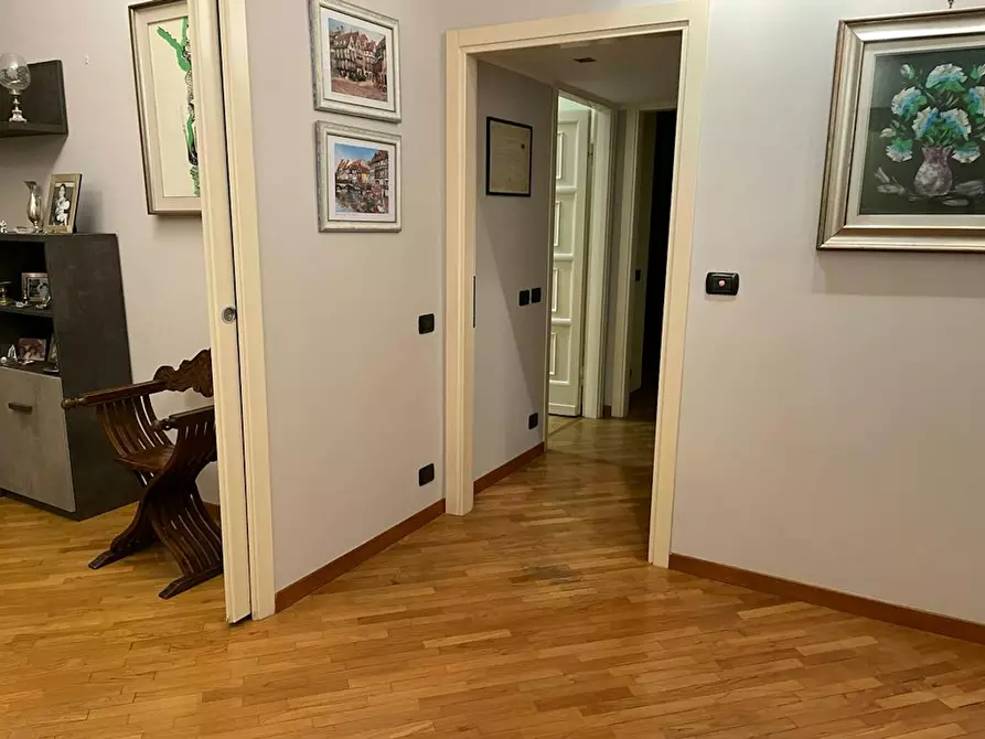 Immagine 6 di Camera in affitto  in Viale Emilio Caldara a Milano