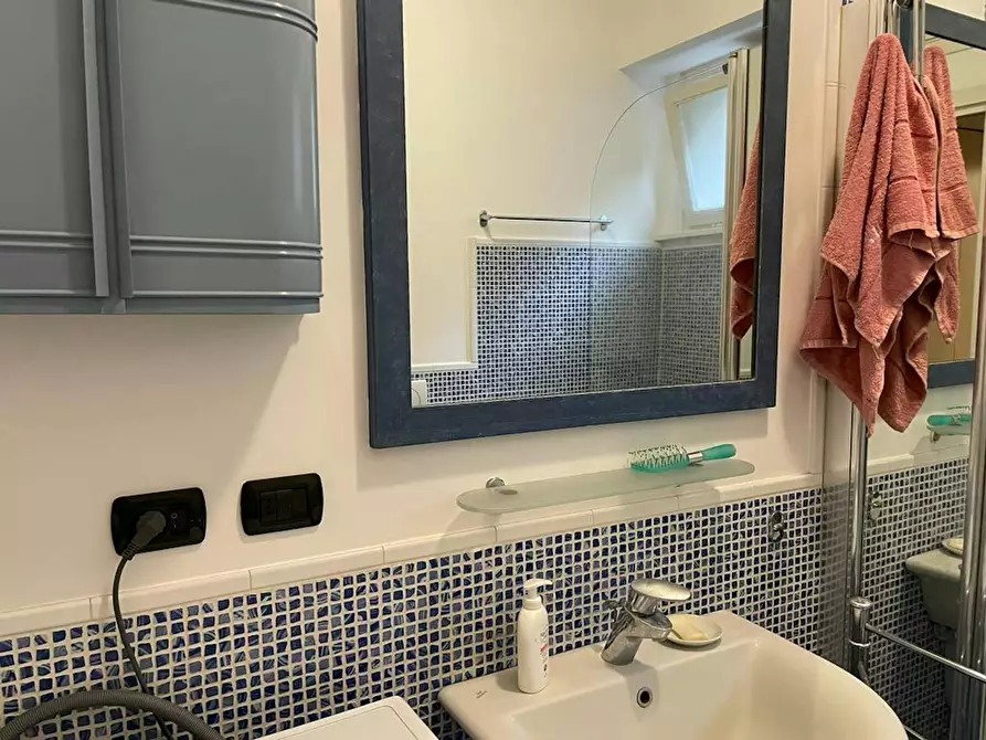 Immagine 5 di Camera in affitto  in Viale Emilio Caldara a Milano
